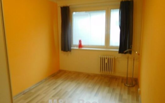 Pronájem bytu 2+1 s balkonem