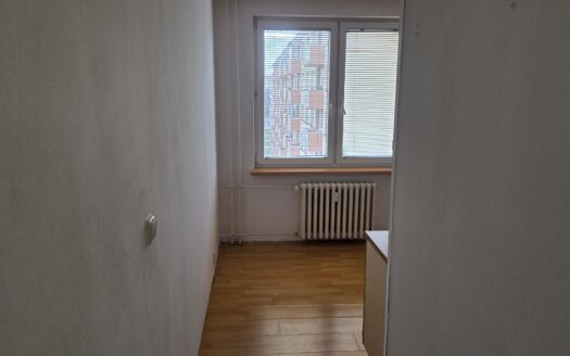 Prodej družstevního bytu 2+1 s balkónem, výtahem, komorou Ostrava-Hrabůvka ul.Aviatiků